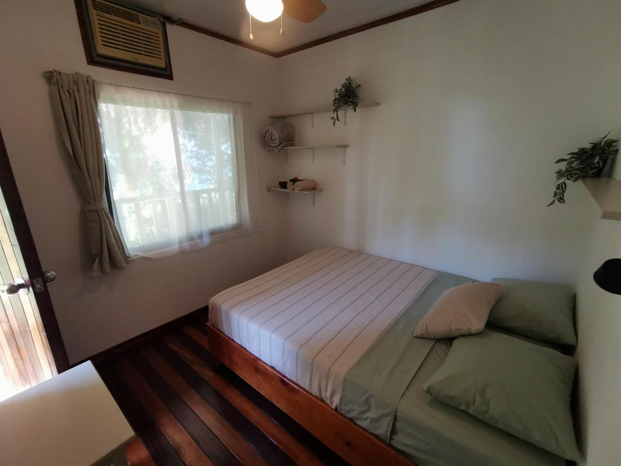 Casa Oh - Oceanview Guesthouse Uvita Bilik gambar